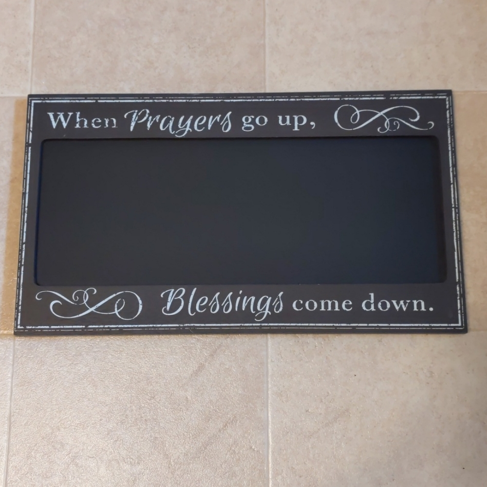 Decorative chalkboard plaque sign
